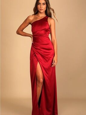 Lulu's One-Shoulder Red Satin Evening Gown